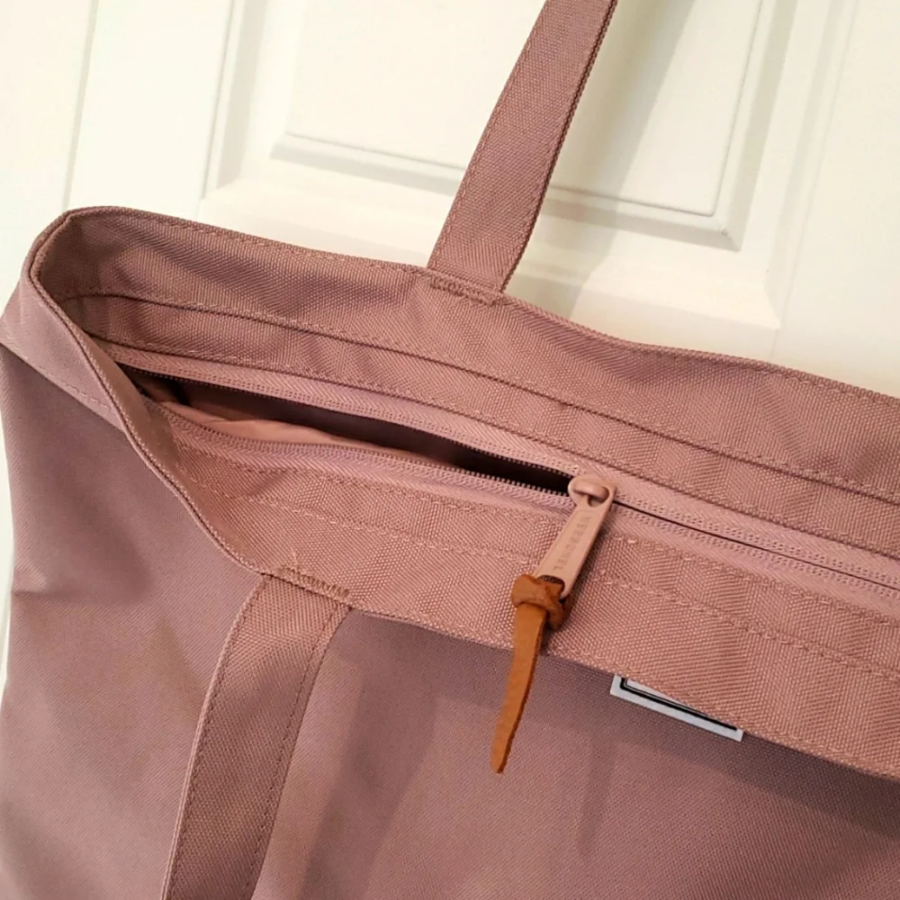 Hershel Supply Co Mica polyester canvas tote bag